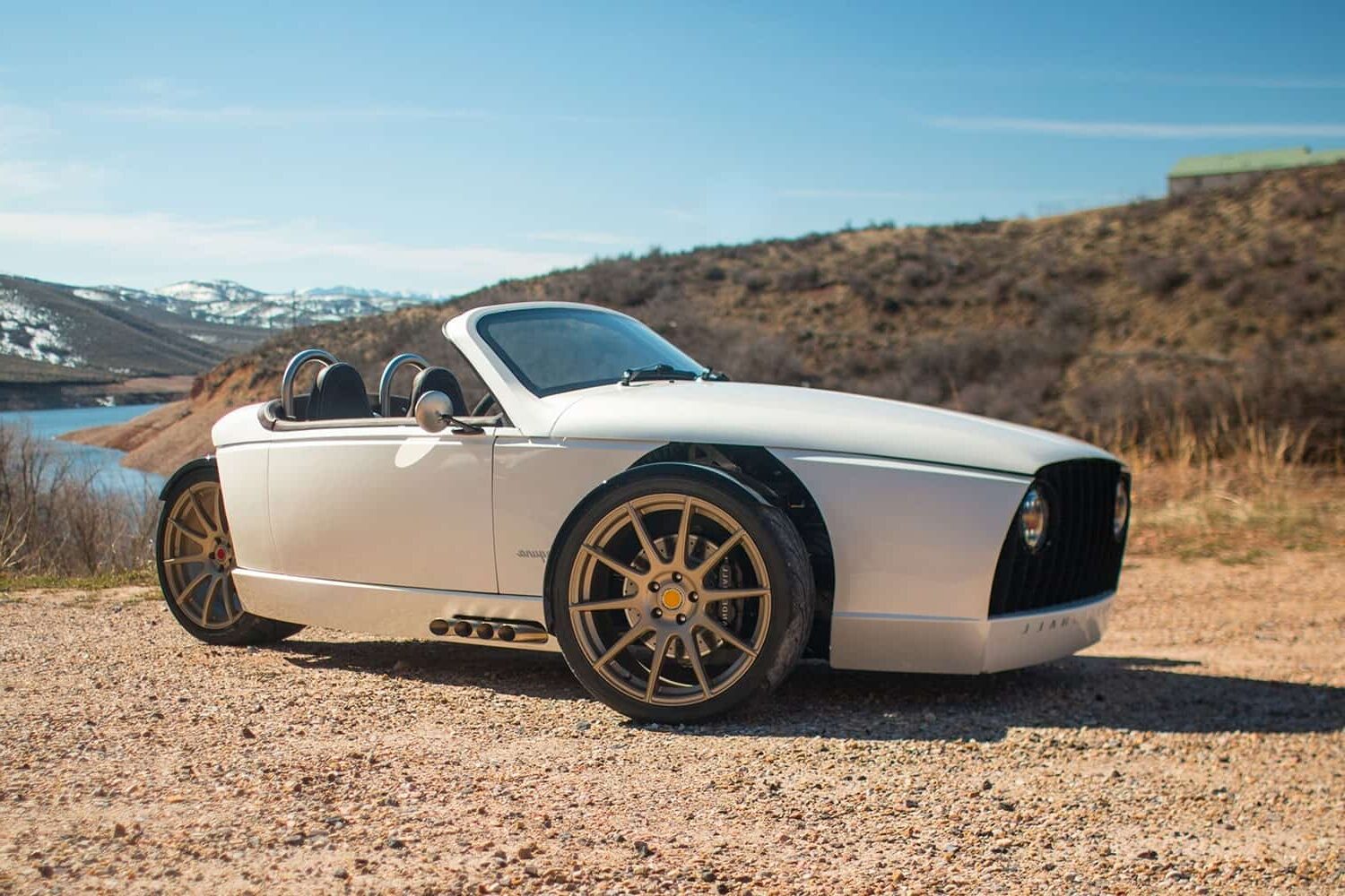 White Vanderhall Laguna in the desert.